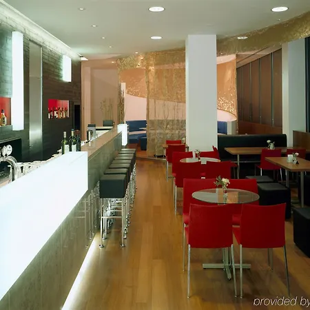Hotel Vienna House By Wyndham Andel's 4*